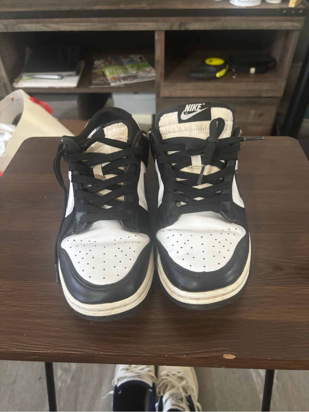 Nike Kids Black and White Low-Top Sneakers with Perforated Toe